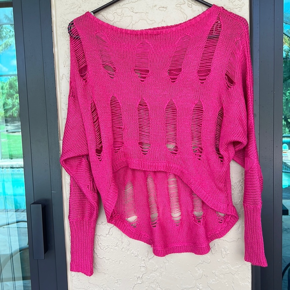 X Taran beautiful sweater, hot pink in medium